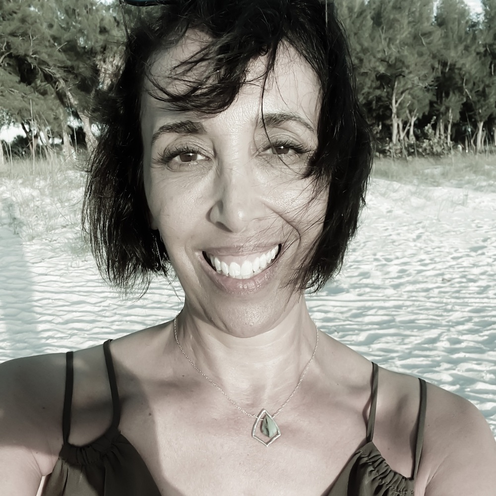 Meet your Posher, Halley